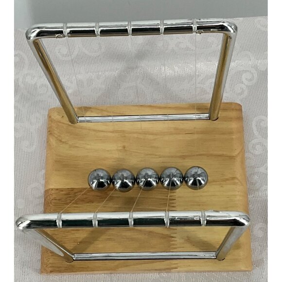 Newtons Cradle Desk Toy With Chrome Frame & Wooden Base - Picture 8 of 8